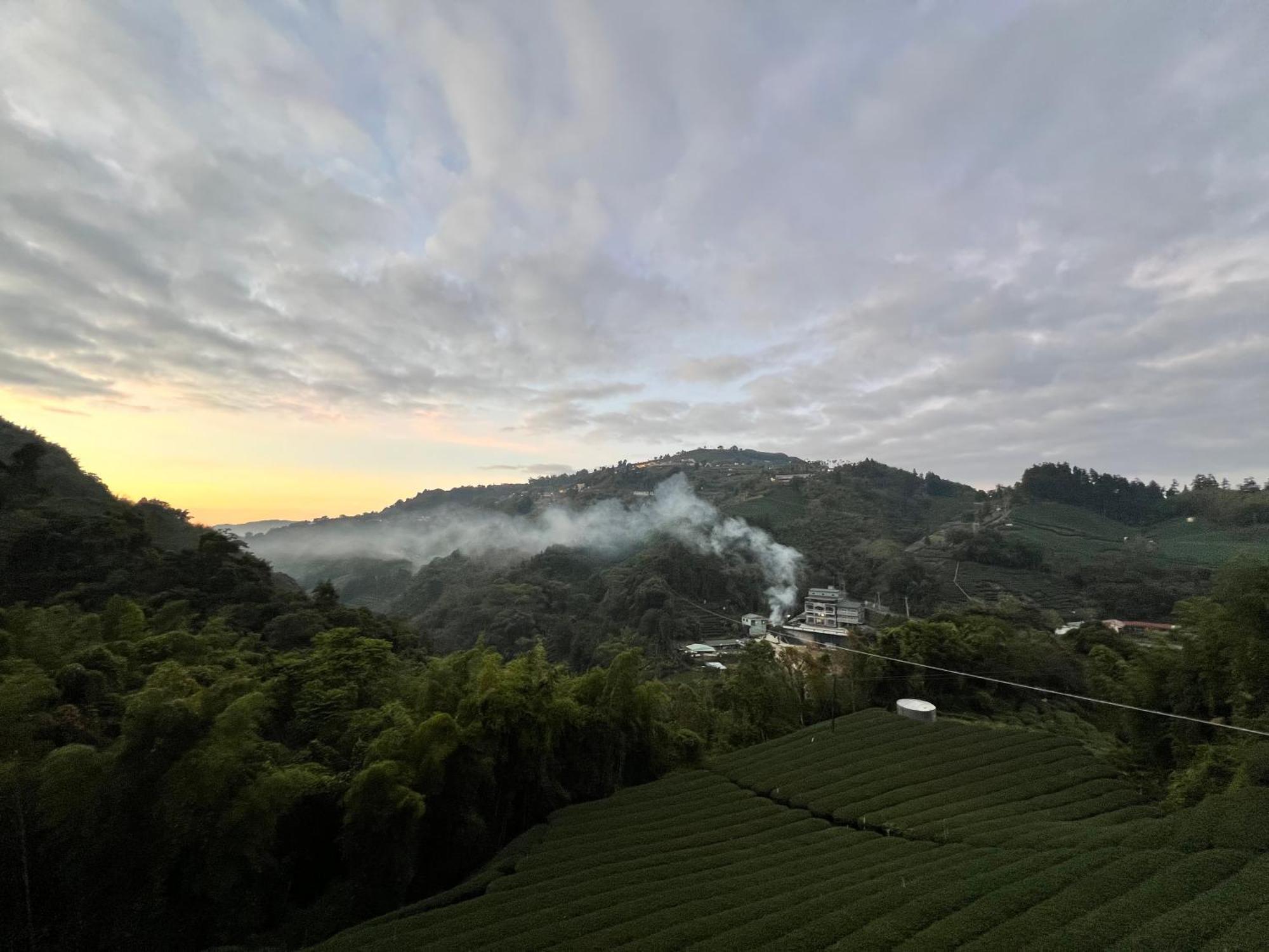 Appartamento De Ren Tea Gardens Meishan Esterno foto